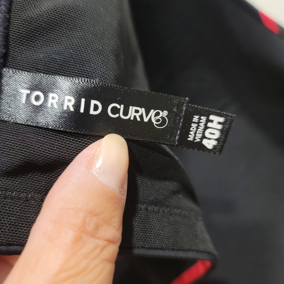 Torrid Curve Dream Wire-Free Bra - Sz 40H - Picture 5 of 8